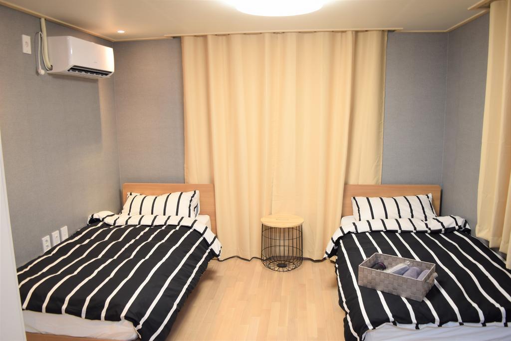 Red Stone Guesthouse Seoul Exterior foto