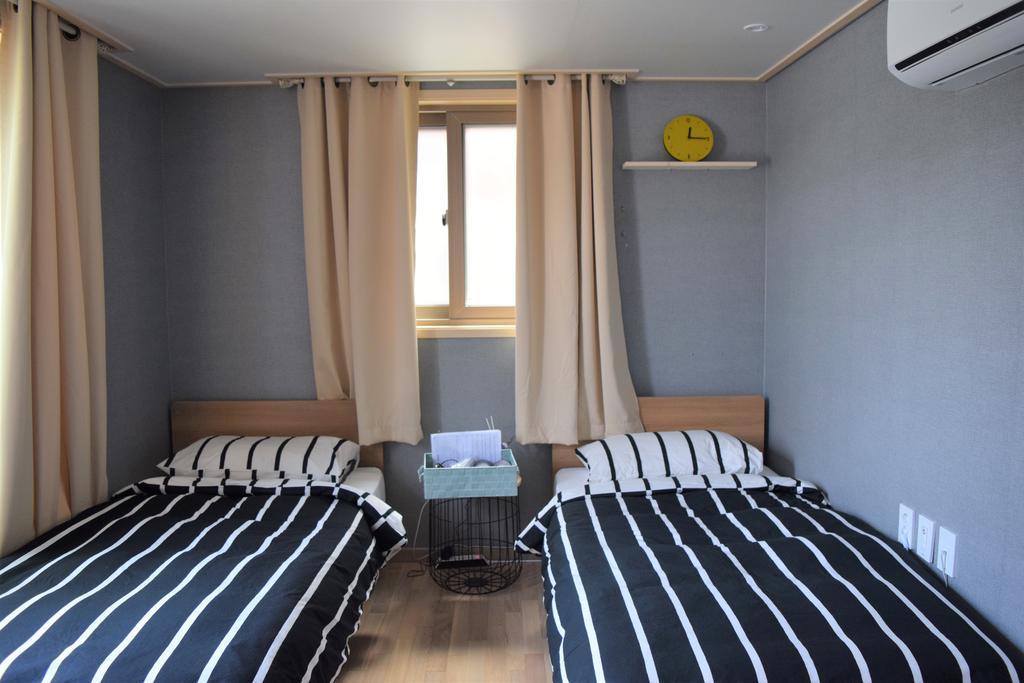 Red Stone Guesthouse Seoul Exterior foto